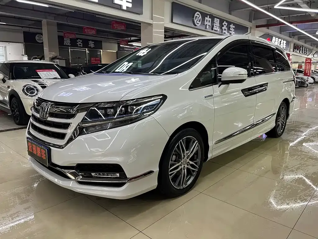 Honda Elysion 2021 из CN, фото 1