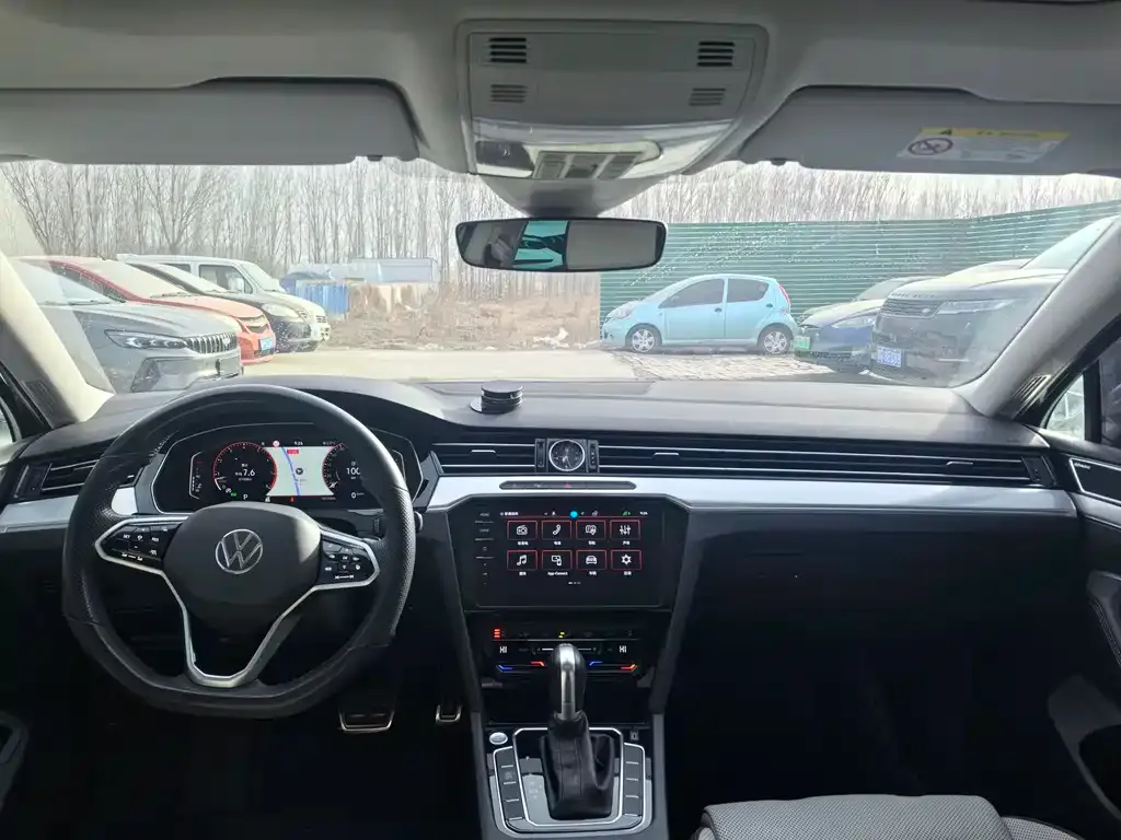 Volkswagen Magotan 2024 из CN, фото 4