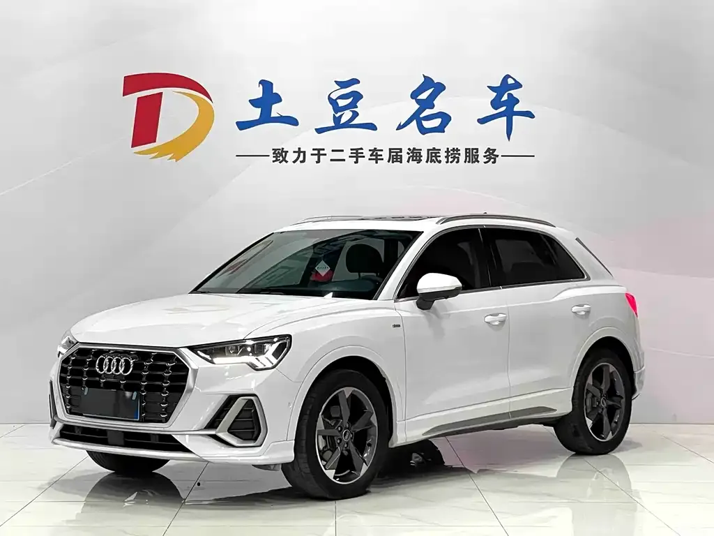 Audi Q3 2021 из CN, фото 1