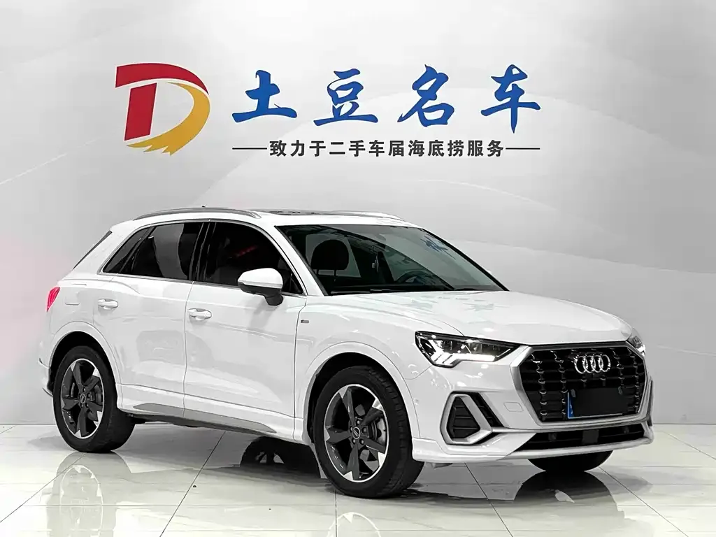 Audi Q3 2021 из CN, фото 9