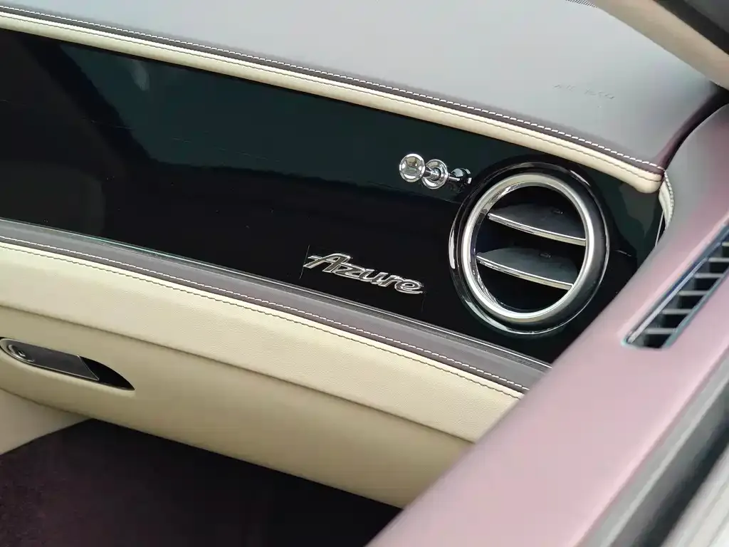 Bentley Flying Spur 2023 из CN, фото 3