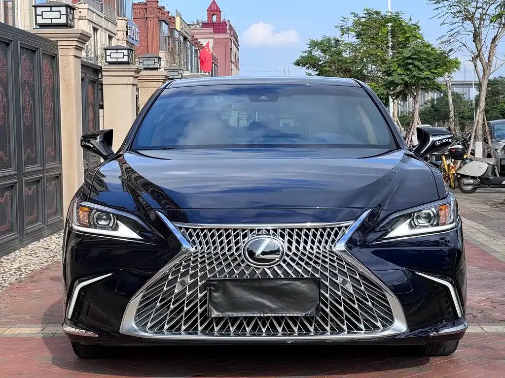 Lexus ES 2024 из CN, фото 3