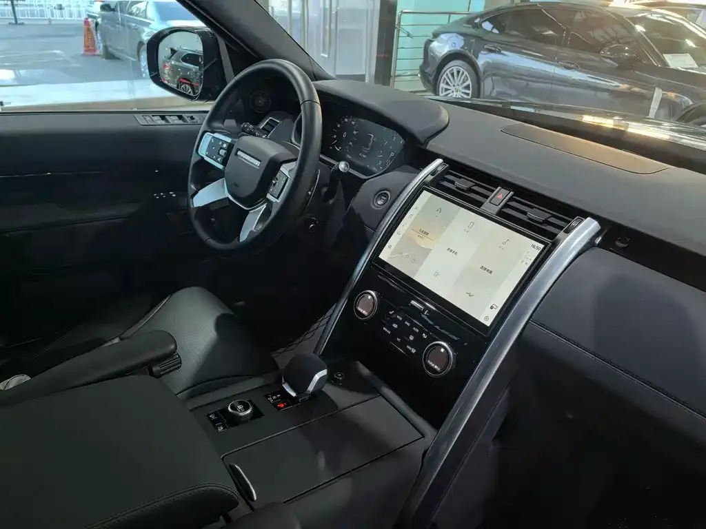Land Rover Discovery 2025 из CN, фото 8