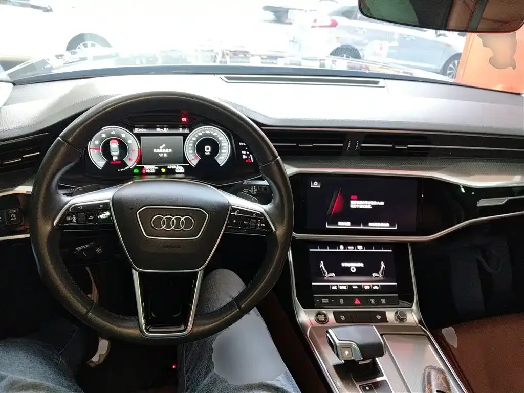 Audi A6L 2021 из CN, фото 10