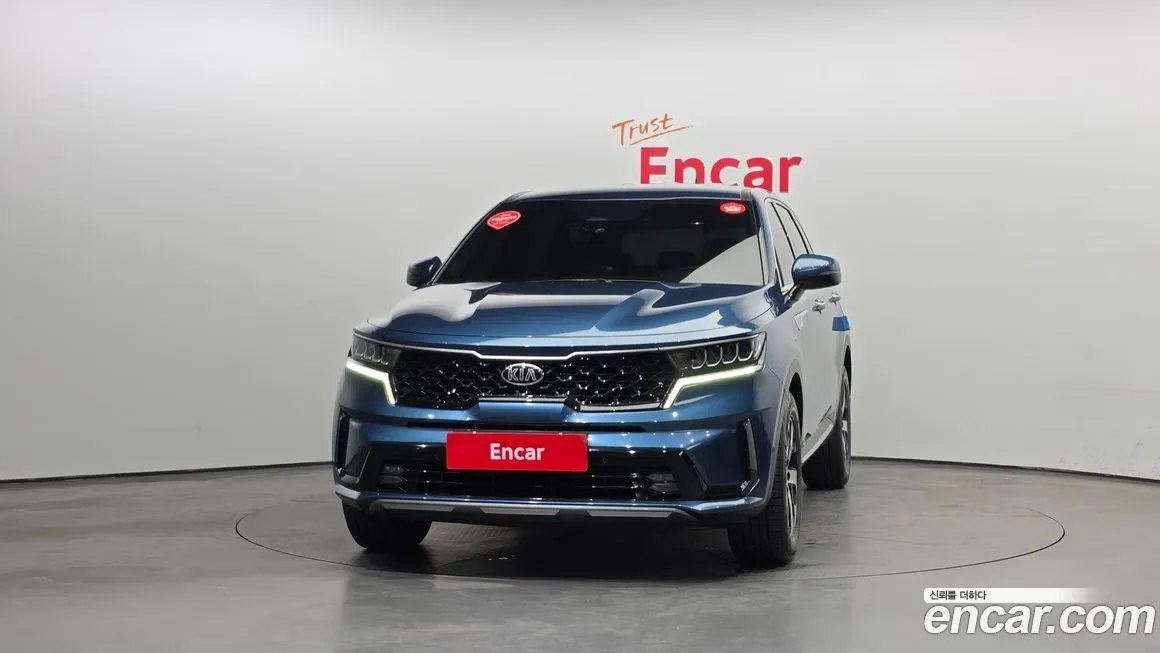 Kia Sorento — фото 5