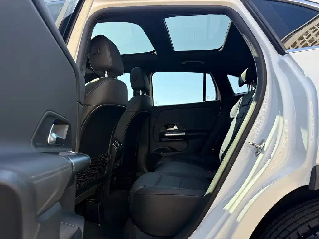 Mercedes-Benz GLA 2021 из CN, фото 2