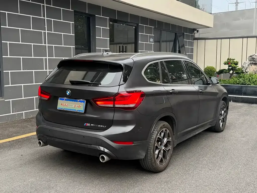 BMW X1 2022 из CN, фото 7