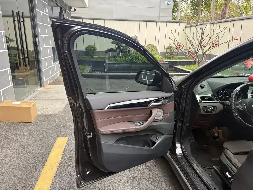BMW X1 2022 из CN, фото 10