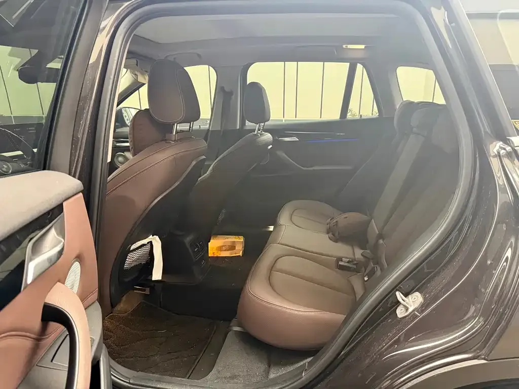 BMW X1 2022 из CN, фото 2