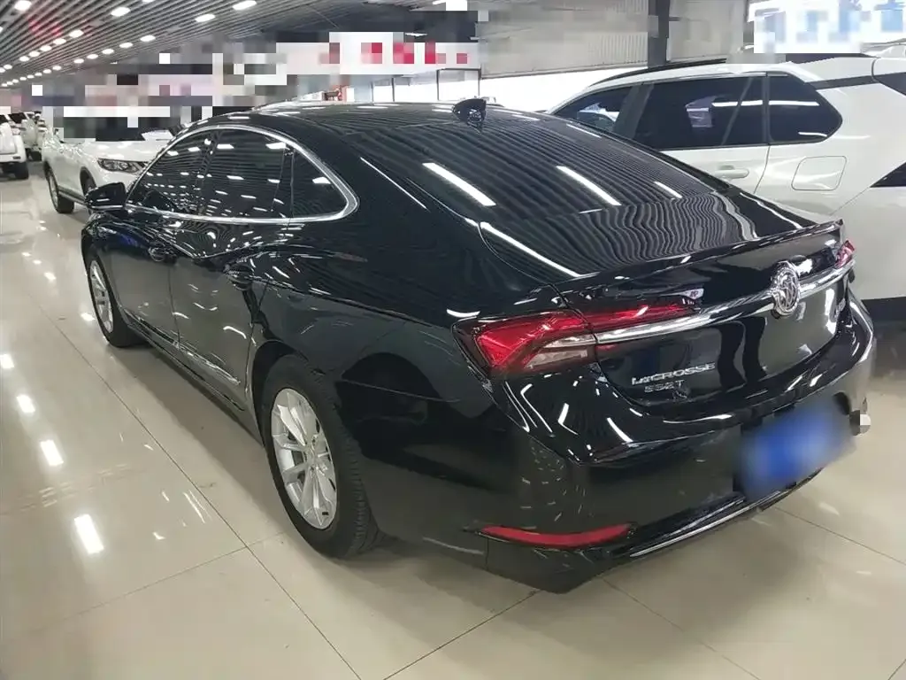 Buick LaCrosse 2022 из CN, фото 3