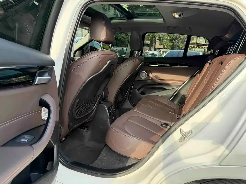 BMW X2 2023 из CN, фото 3