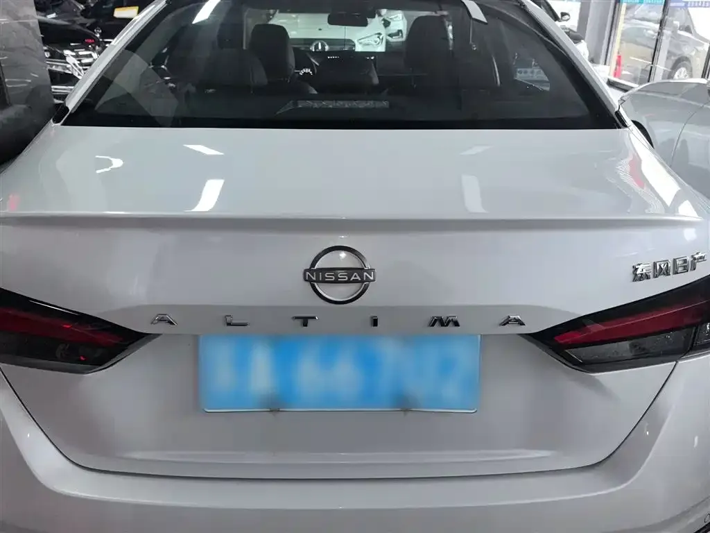 Nissan Teana 2023 из CN, фото 2