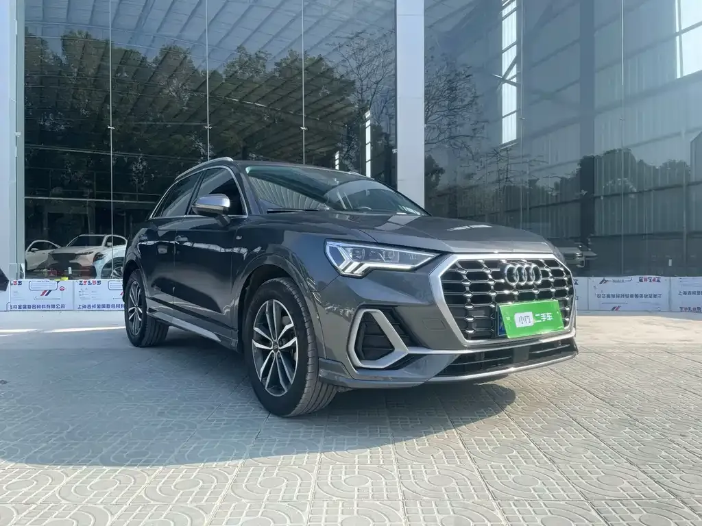Audi Q3 2023 из CN, фото 2