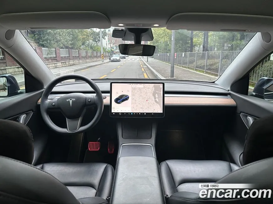 Tesla Model Y — фото 3