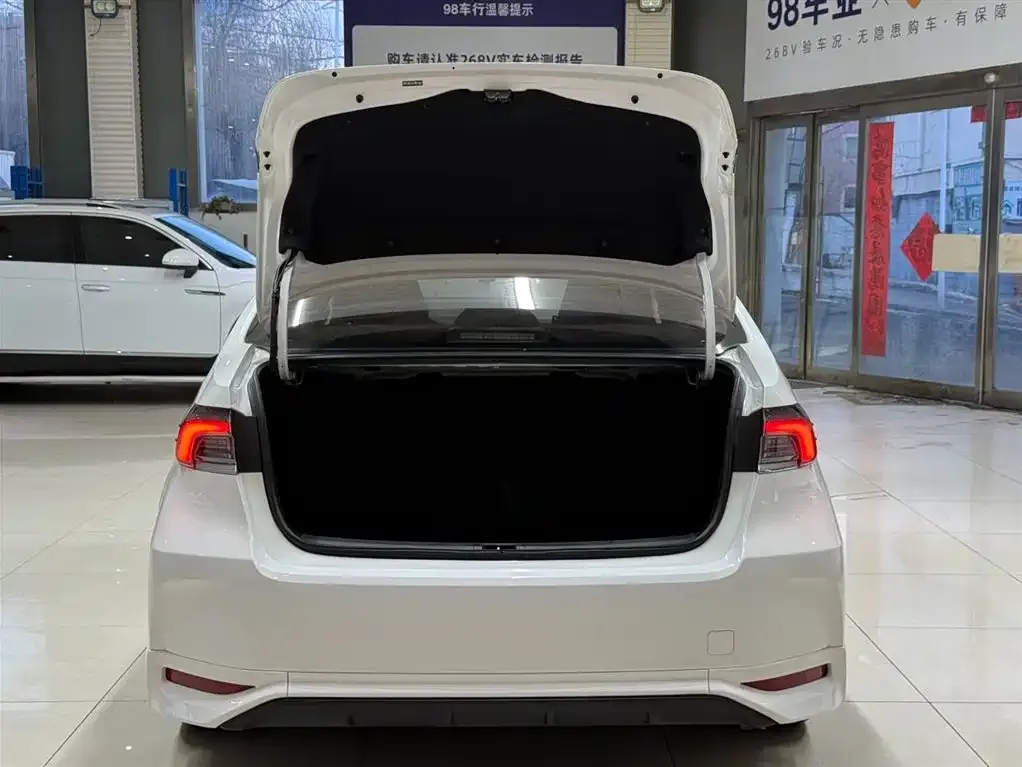 Toyota Corolla 2022 из CN, фото 4