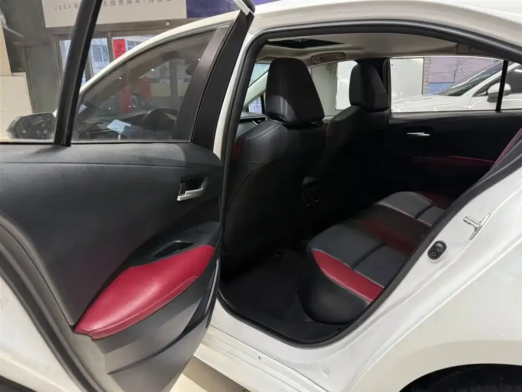 Toyota Corolla 2022 из CN, фото 3