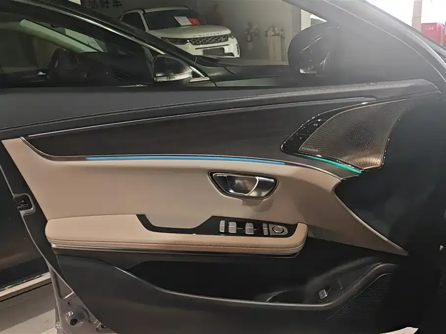 BYD Han 2025 из CN, фото 3