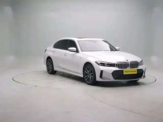 BMW 3 Series 2023 из CN, фото 3