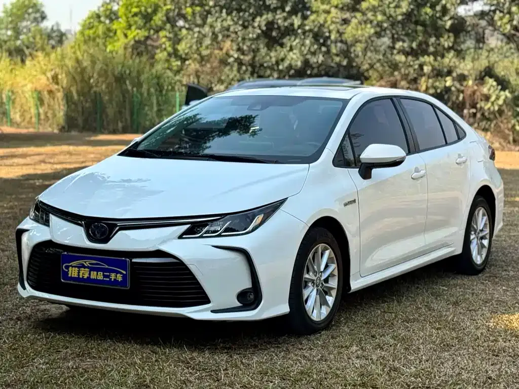 Toyota Corolla 2021 из CN, фото 1