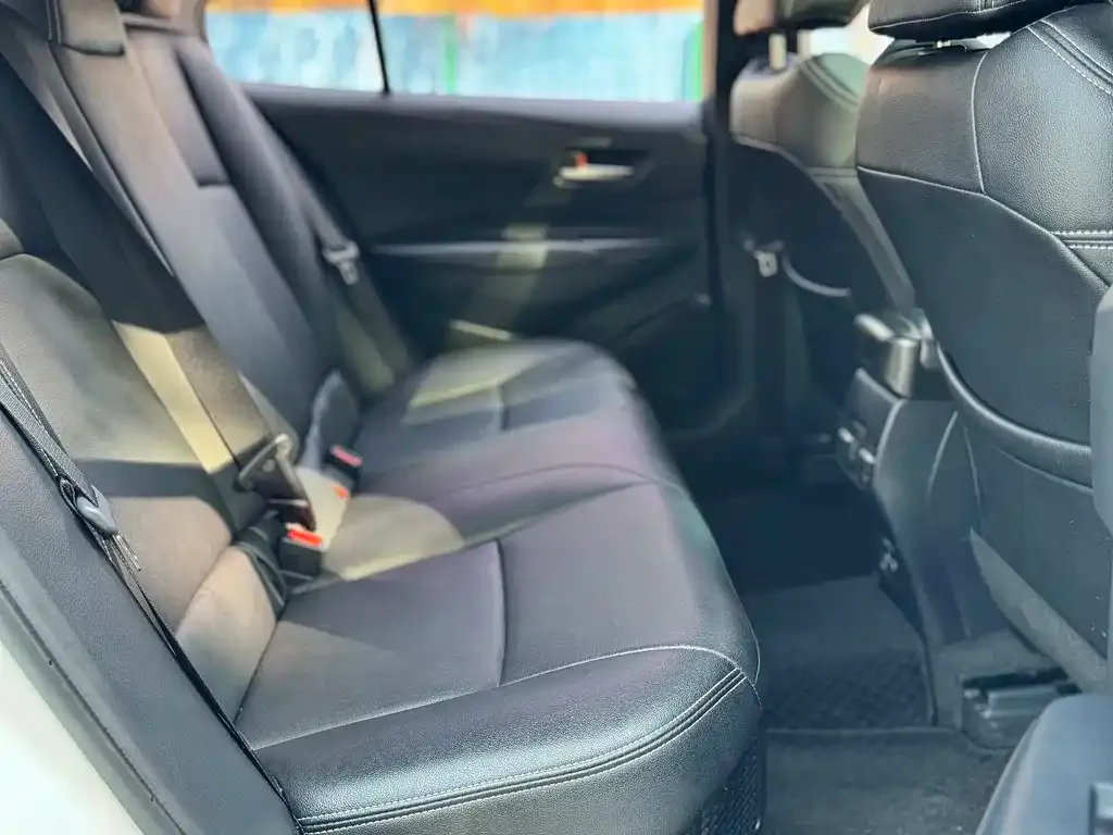 Toyota Corolla 2021 из CN, фото 6