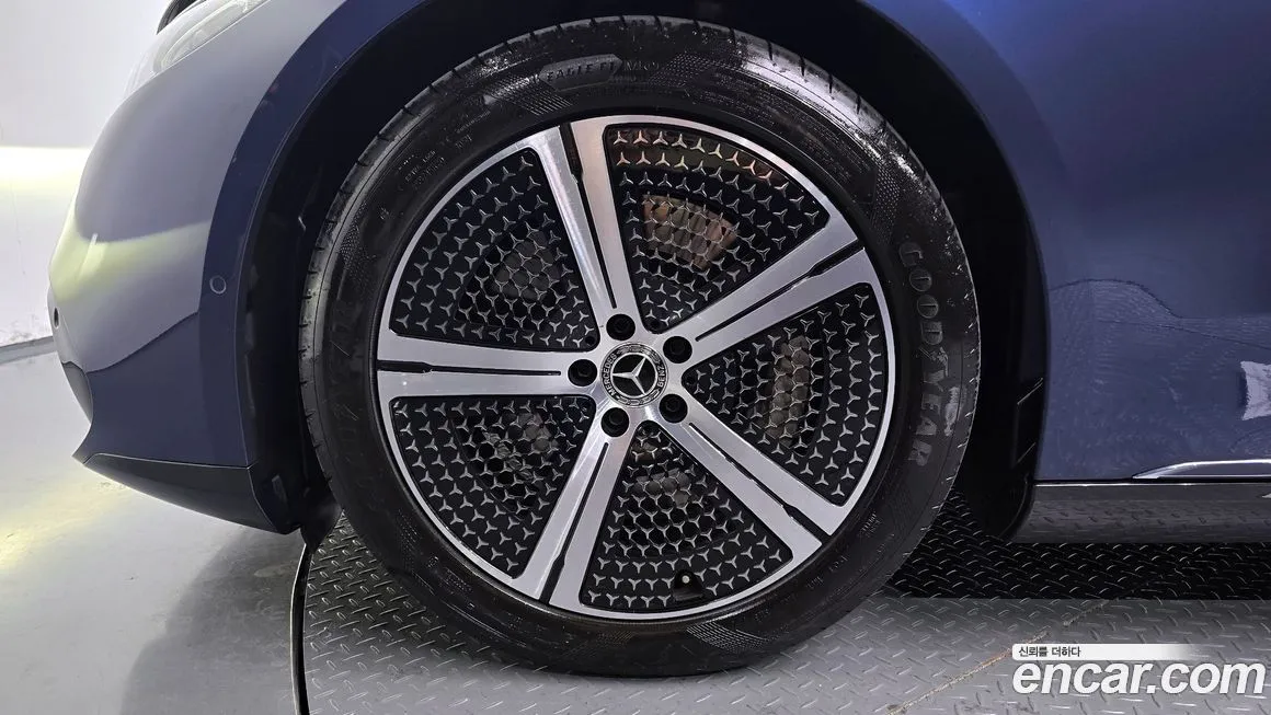 Mercedes-Benz EQS 2022 из KR, фото 4