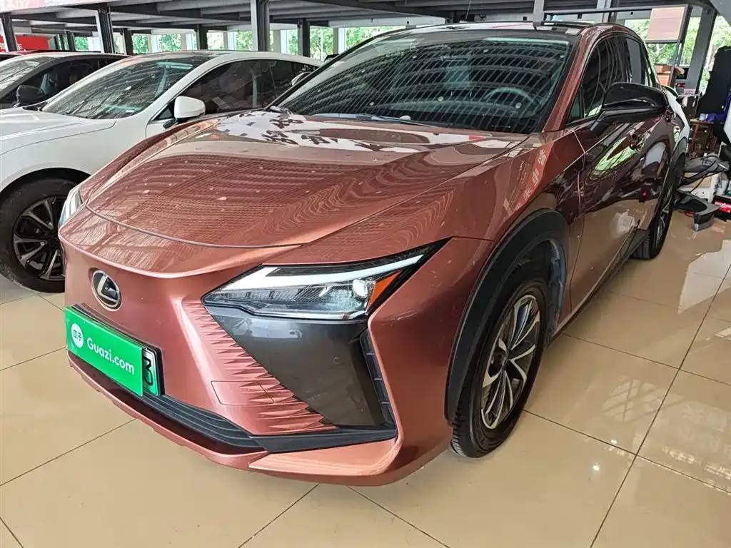 Lexus RZ 2024 из CN, фото 1
