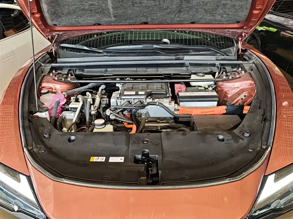 Lexus RZ 2024 из CN, фото 9