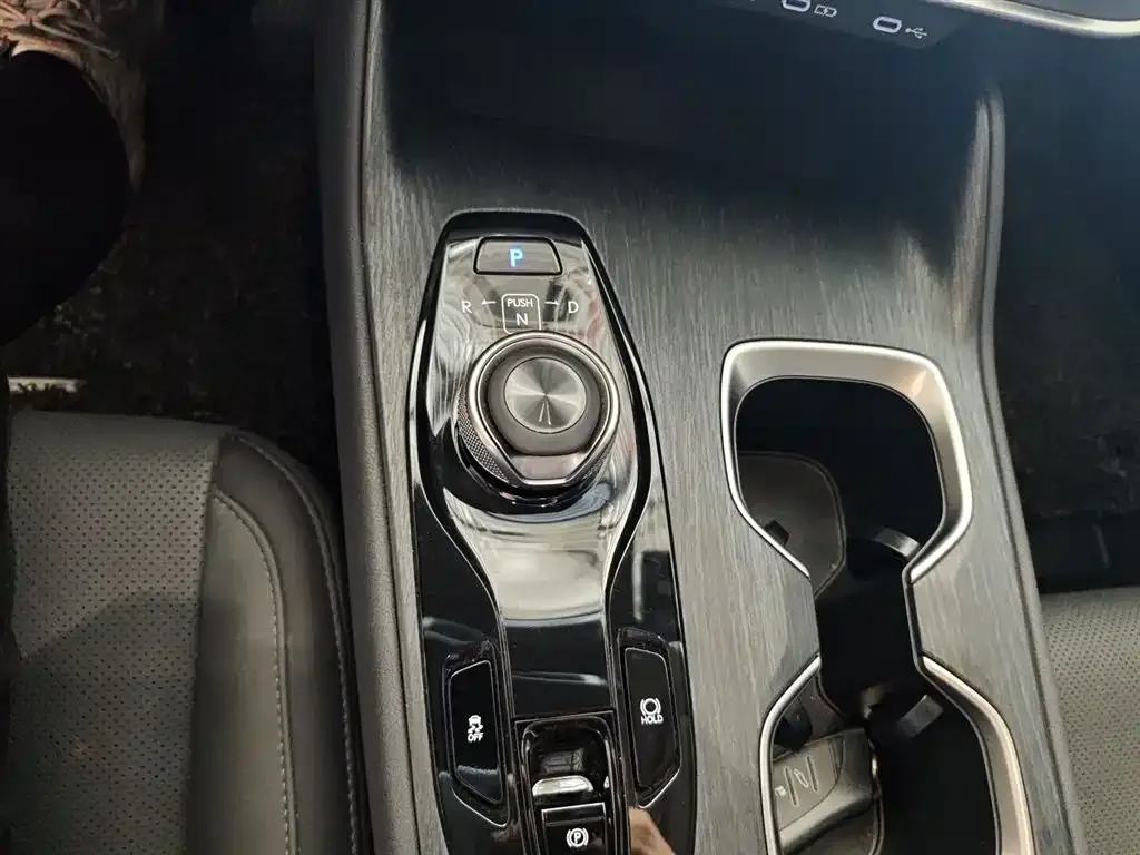 Lexus RZ 2024 из CN, фото 8