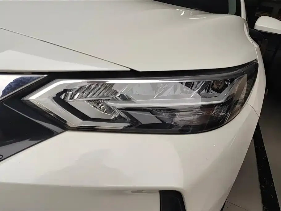 Nissan Sylphy 2023 из CN, фото 9
