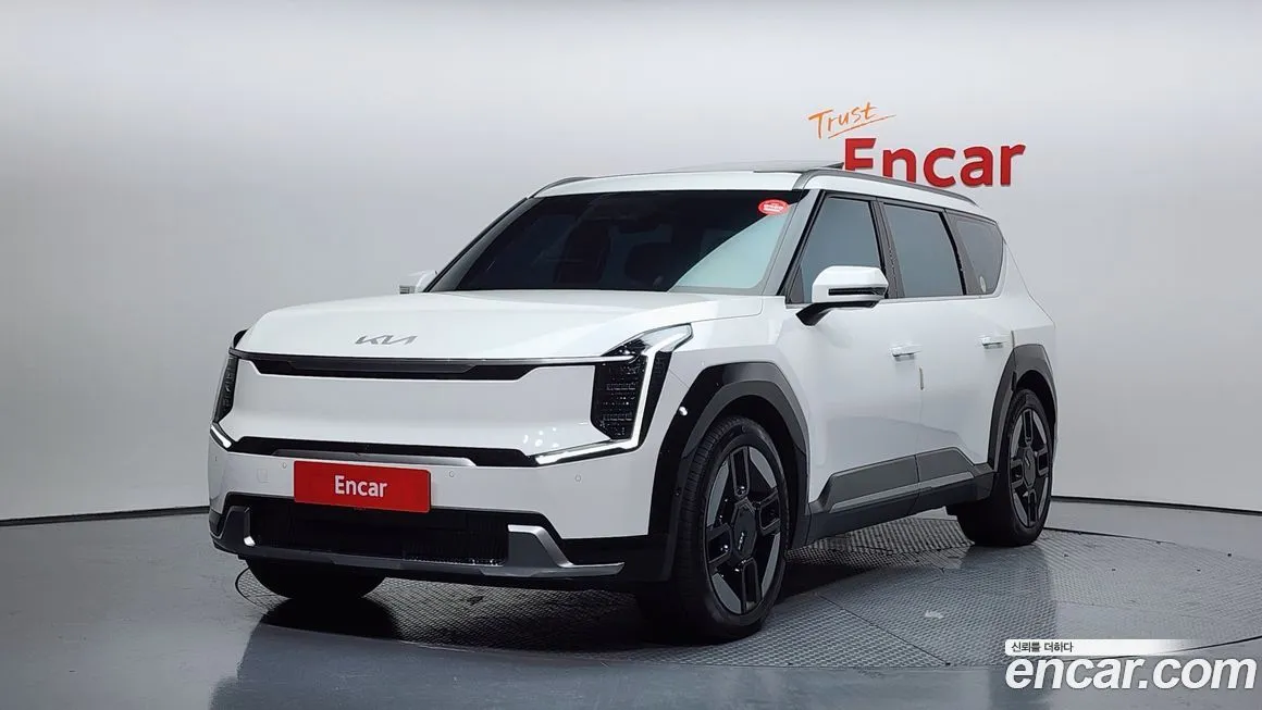 Kia EV9 2024 из KR, фото 1