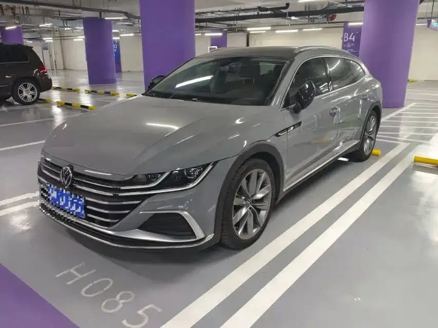 Volkswagen CC 2023 из CN, фото 1
