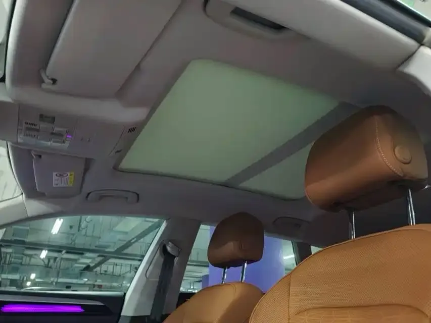 Volkswagen CC 2023 из CN, фото 3
