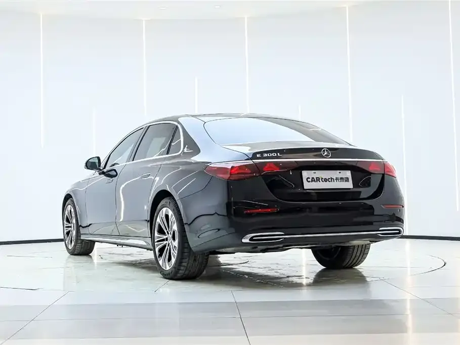 Mercedes-Benz E-Class 2025 из CN, фото 9