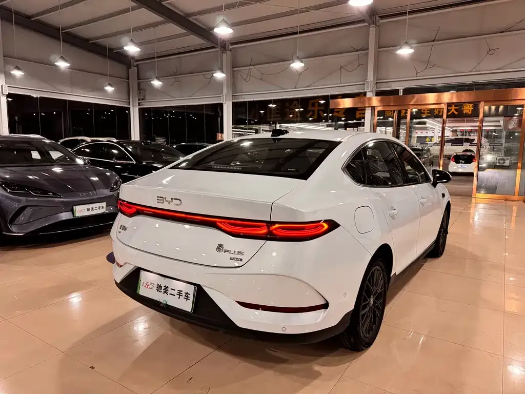 BYD Qin PLUS 2025 из CN, фото 3