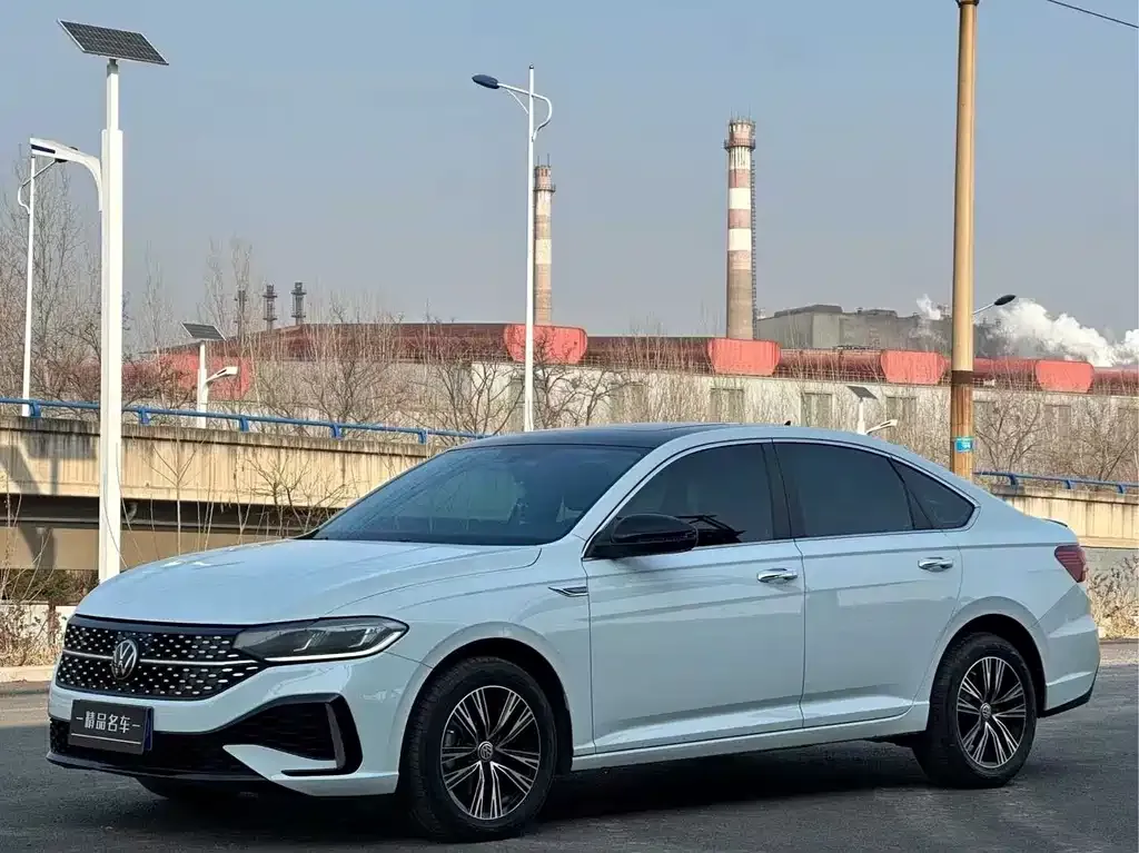 Volkswagen Lavida 2022 из CN, фото 1