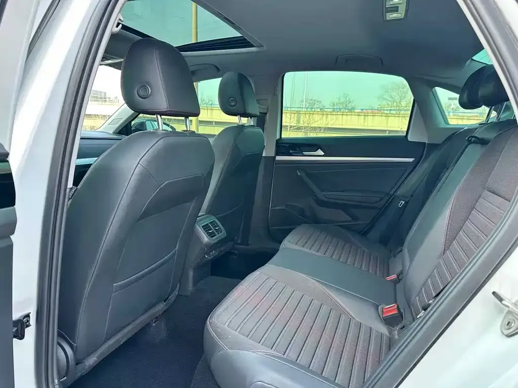 Volkswagen Lavida 2022 из CN, фото 3