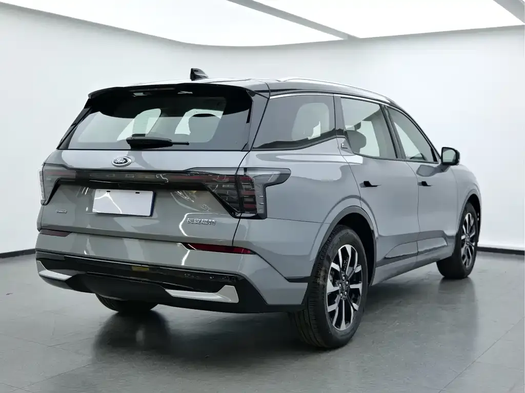 Ford Edge 2025 из CN, фото 3