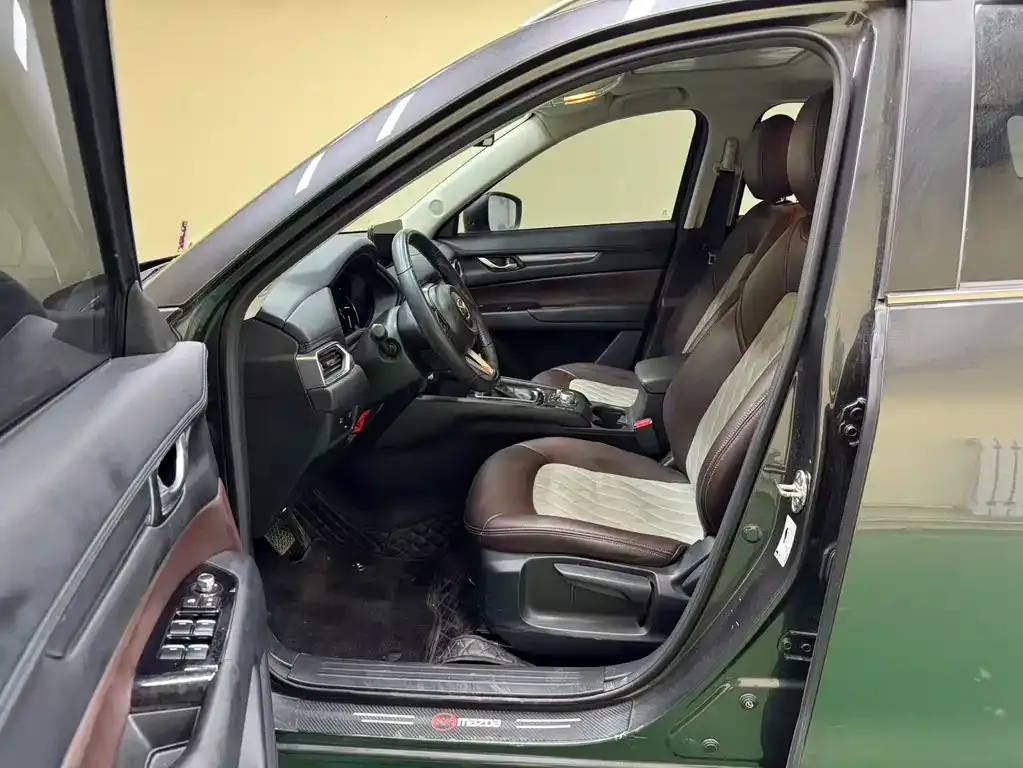 Mazda CX-5 2023 из CN, фото 10