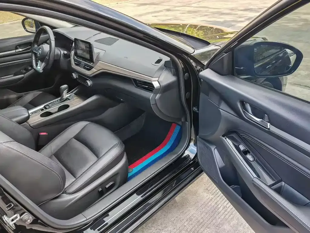 Nissan Teana 2021 из CN, фото 4