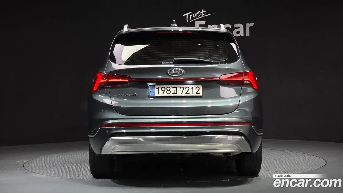 Hyundai Santafe — фото 2