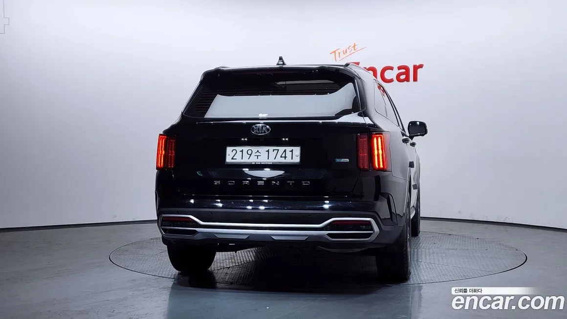 Kia Sorento — фото 4