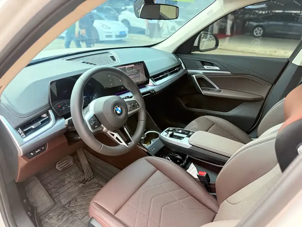 BMW X1 2025 из CN, фото 5