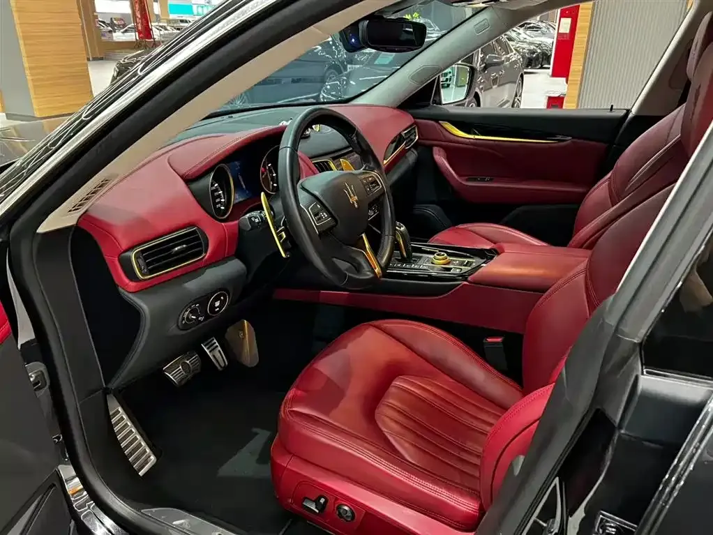 Maserati Levante 2021 из CN, фото 10