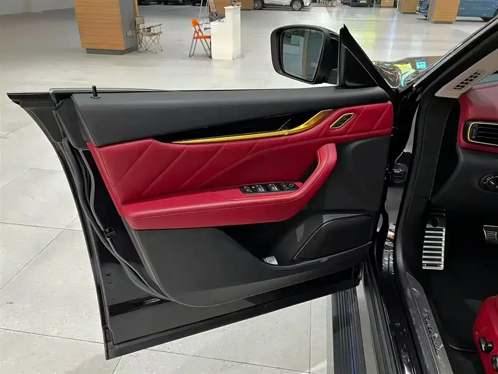 Maserati Levante 2021 из CN, фото 6