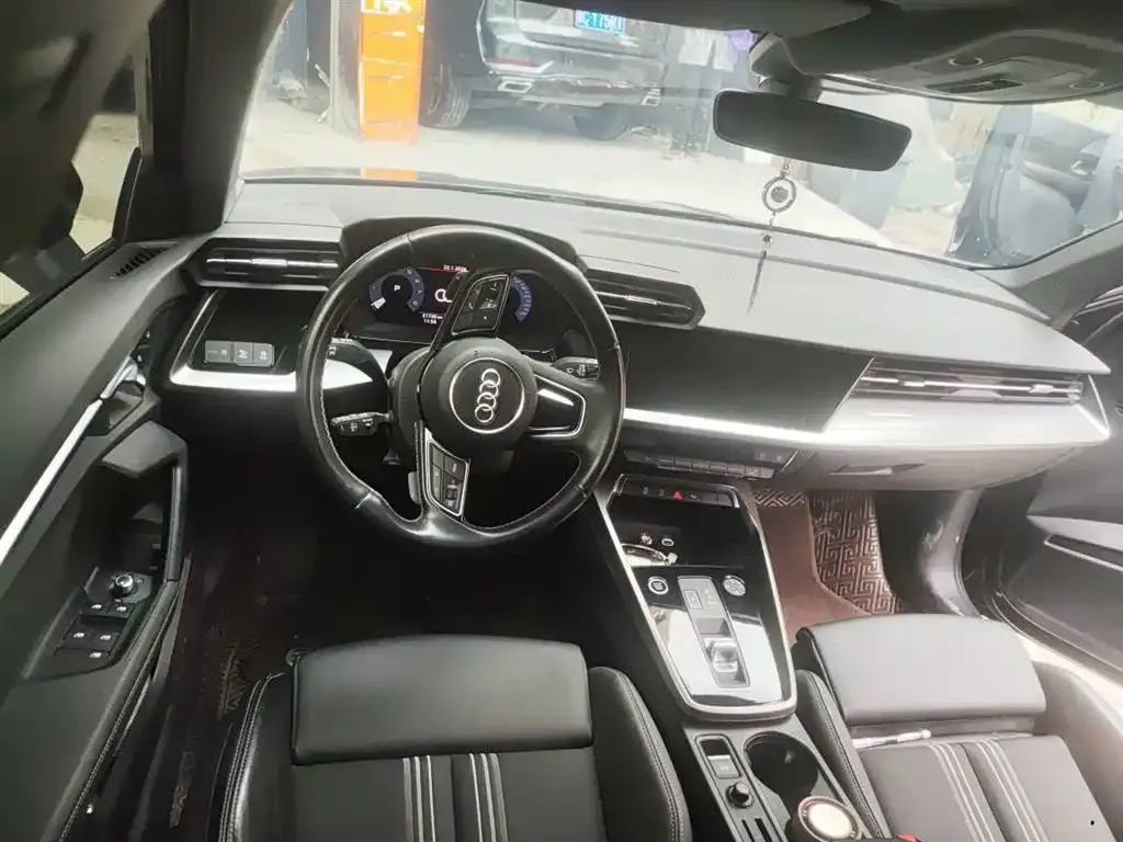 Audi A3 2022 из CN, фото 2