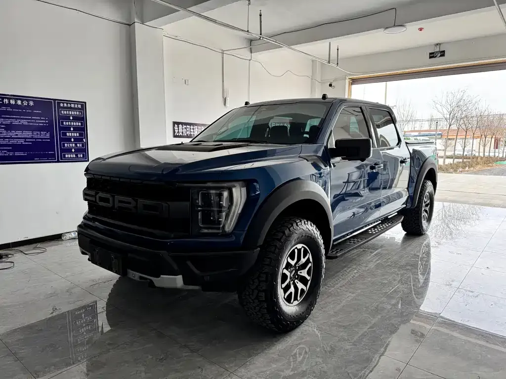 Ford F-150 Raptor 2023 из CN, фото 1