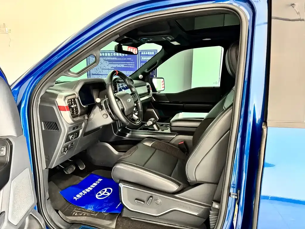 Ford F-150 Raptor 2023 из CN, фото 9