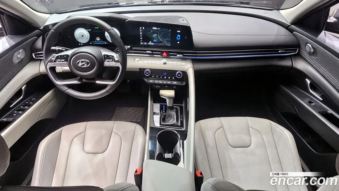 Hyundai AVANTE — фото 5