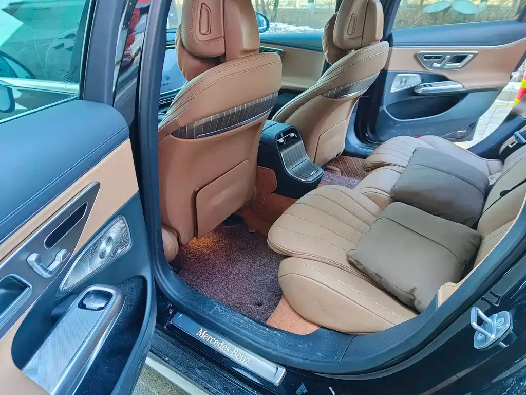 Mercedes-Benz E-Class 2024 из CN, фото 4