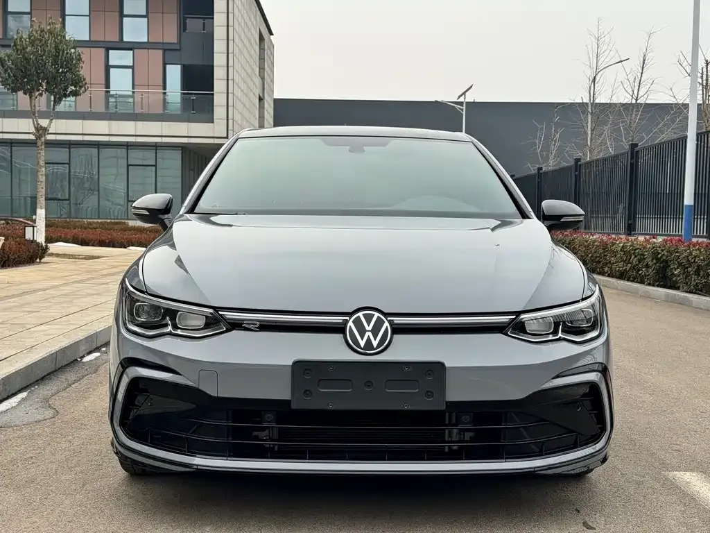 Volkswagen Golf 2022 из CN, фото 2